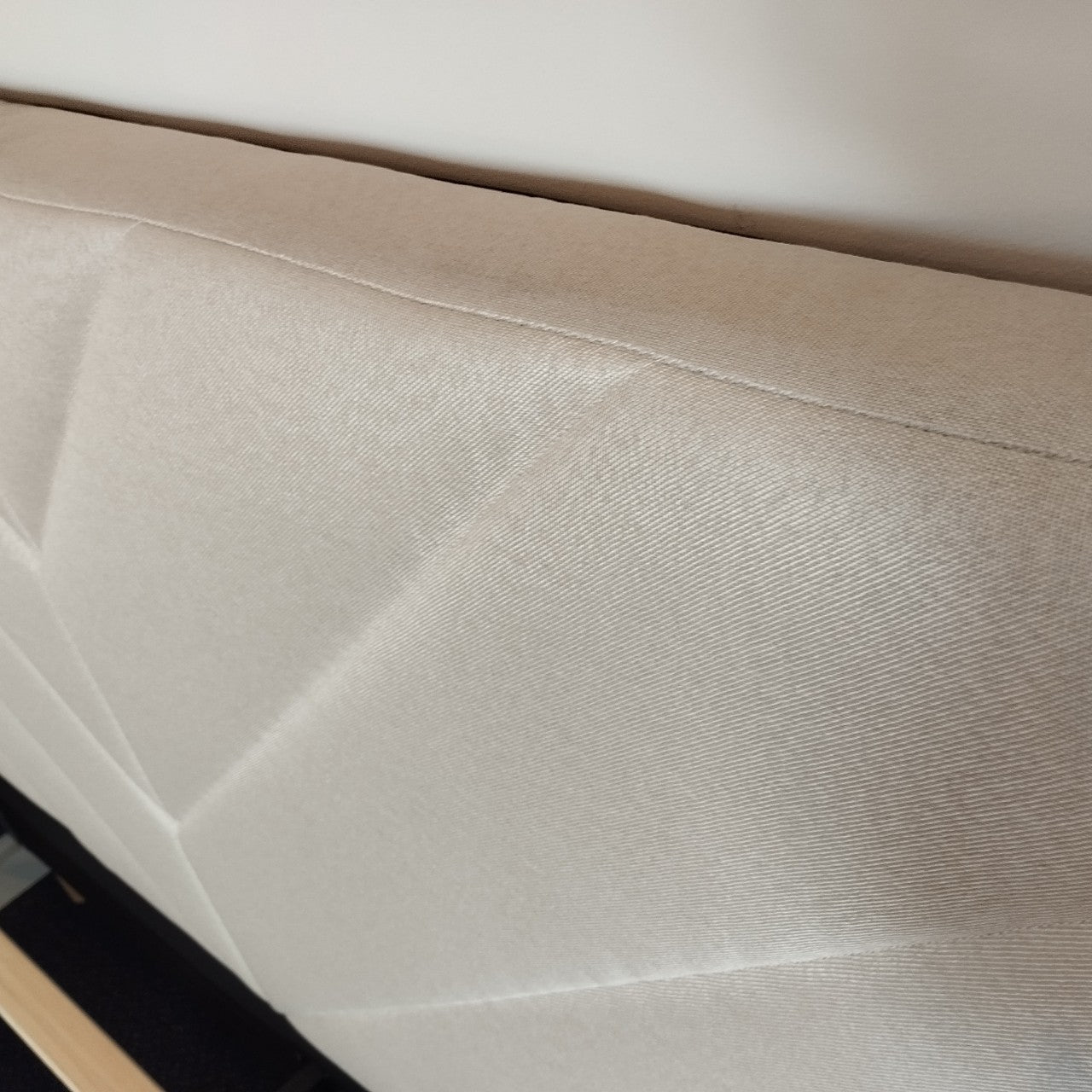 Leavy Serenity Linen Beige Bedframe - OliOli Store