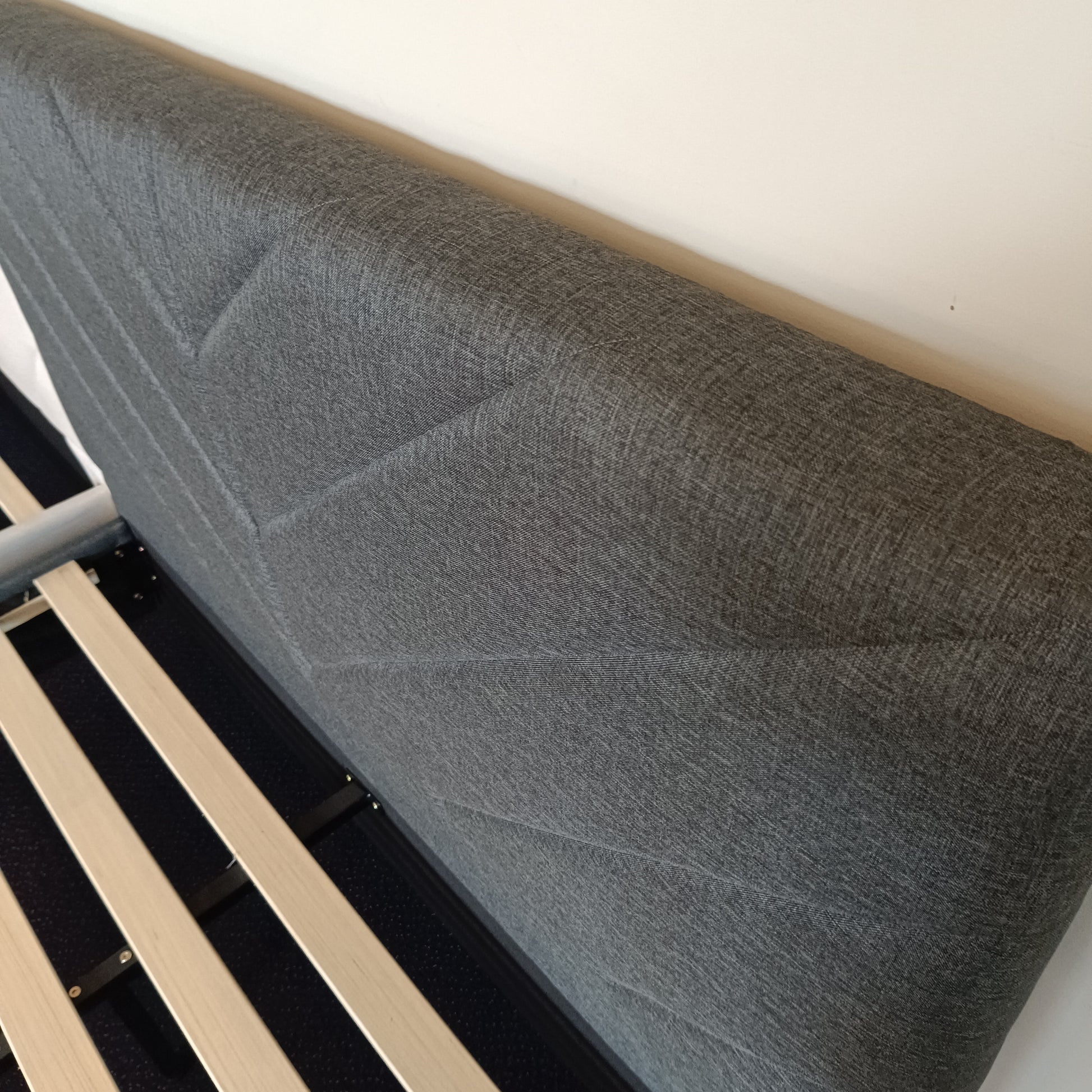 Leavy Midnight Linen Bedframe - OliOli Store