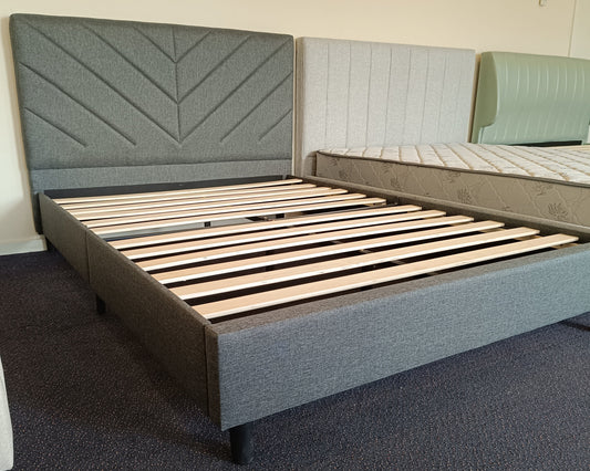 Leavy Midnight Linen Bedframe - OliOli Store