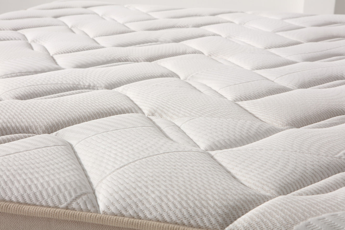 DAWN Luxury Firm Mattress