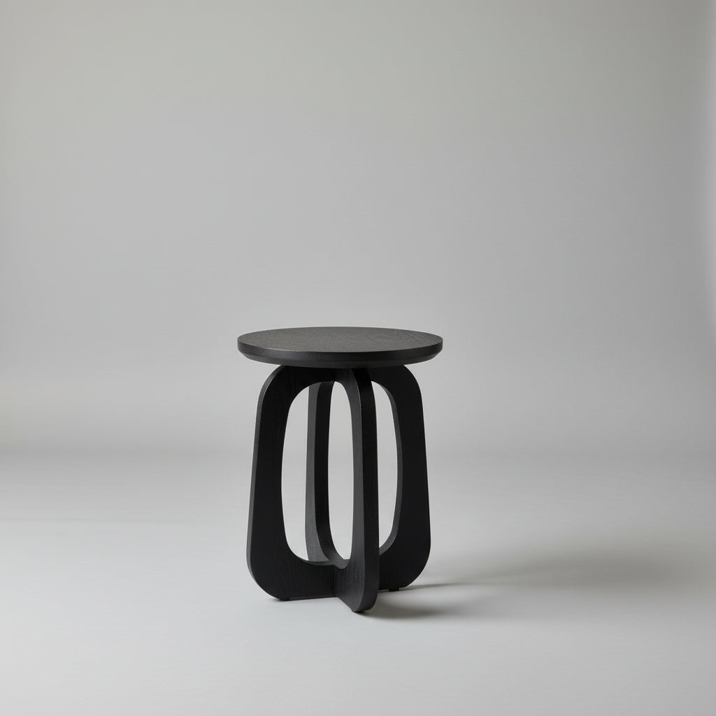Nero Loop Side Table